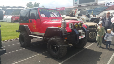 jeep wrangler теаежник.jpg